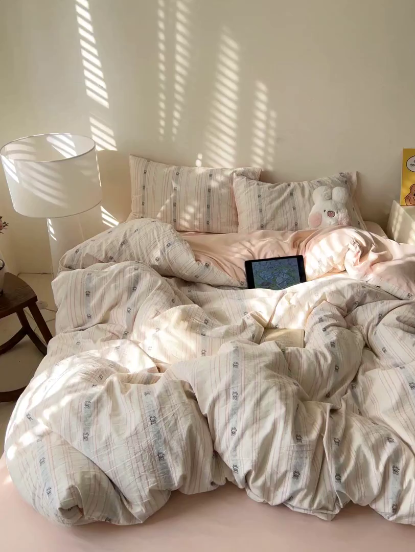 91家纺网 家纺一手货源 找家纺 （总）锦彩家居 2026新款全棉色织提花剪花四件套小清新ins风小红书推荐——甜悠系列（提供买家秀）