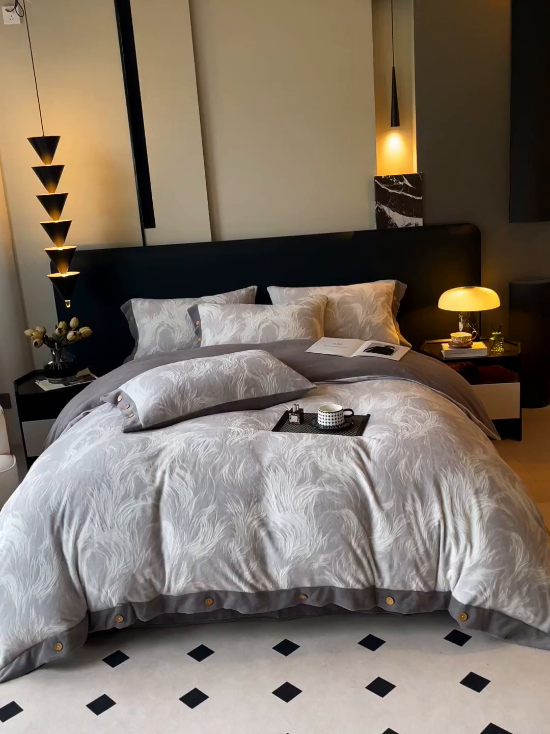 91家纺网 家纺一手货源 找家纺 （总）帅露家纺 2025秋冬新款A类高克重着色烂花立体雕花牛奶绒纽扣款四件套