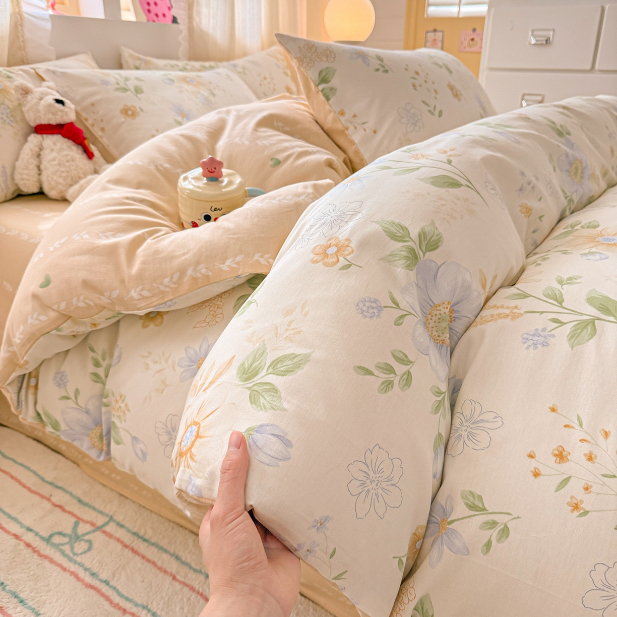 91家纺网 家纺一手货源 找家纺 呗旺鹿 2026新款全棉40支12868花草系列四件套 晓露含香