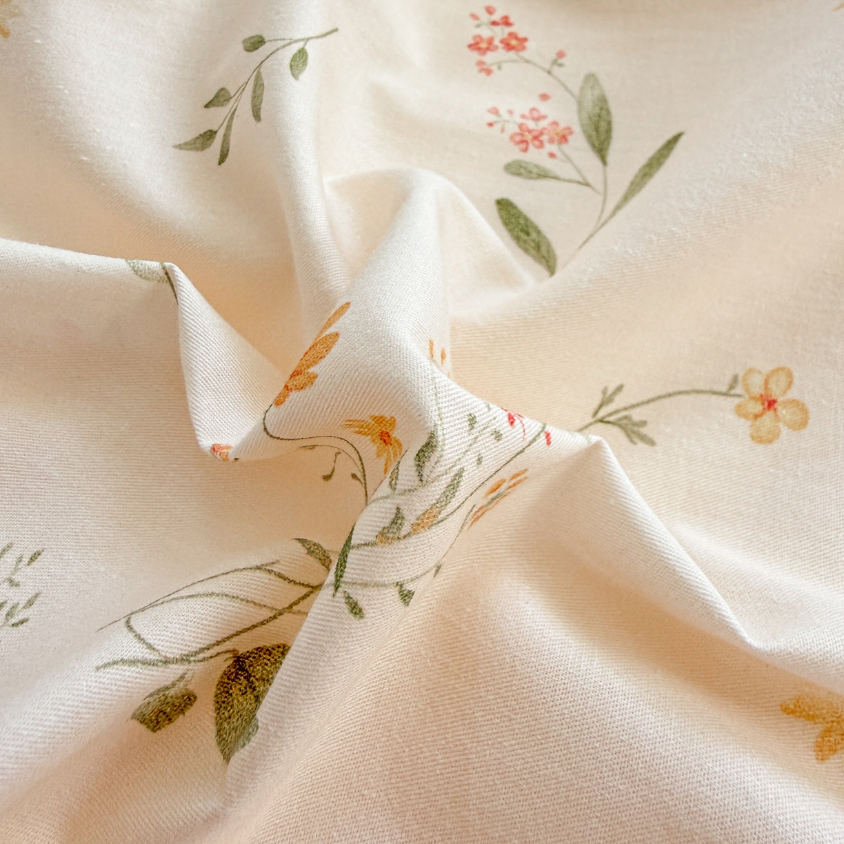 91家纺网 家纺一手货源 找家纺 呗旺鹿 2026新款全棉40支12868花草系列四件套 丰收