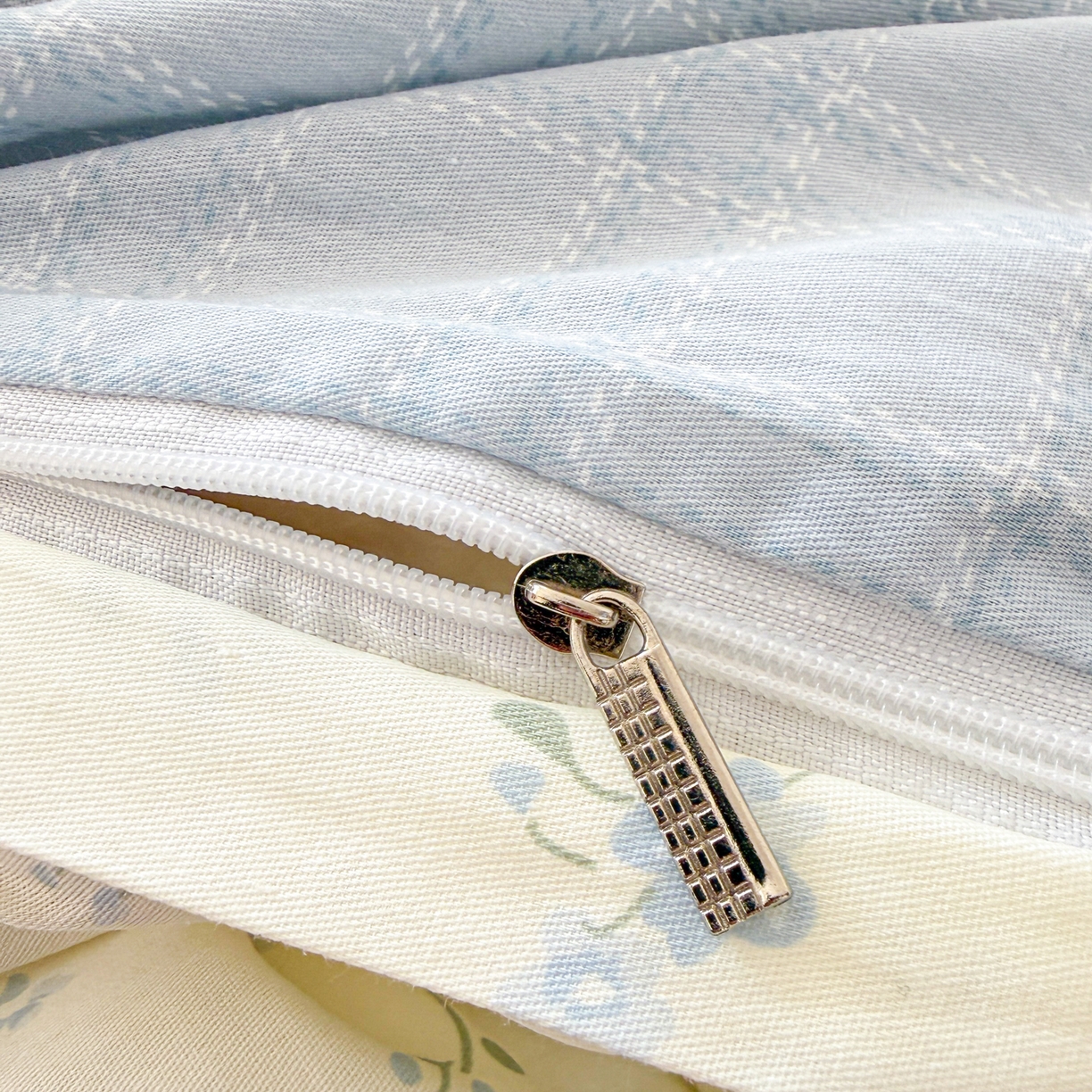 91家纺网 家纺一手货源 找家纺 呗旺鹿 2026新款全棉40支12868花草系列四件套 兔彼得