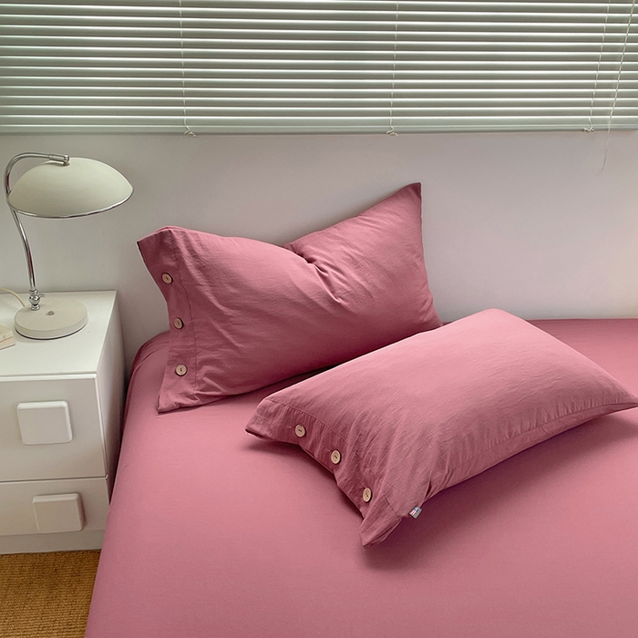 91家纺网 家纺一手货源 找家纺 yyds网供 2026新款A类仿汉麻棉麻纽扣款单品床单被套复古100%水洗棉无印风三件套酒店民宿 纽扣珊瑚红