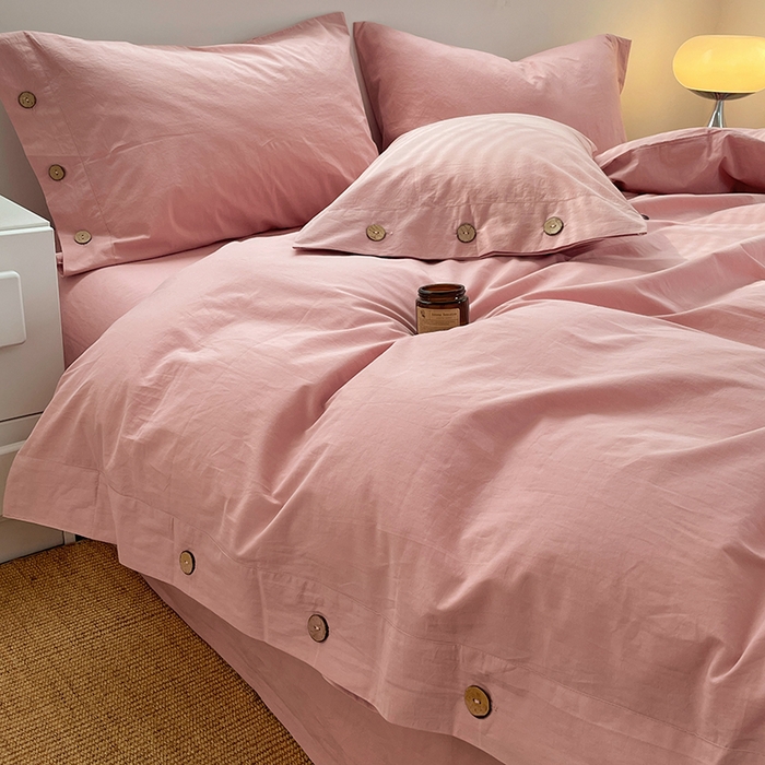 91家纺网 家纺一手货源 找家纺 yyds网供 2026新款A类仿汉麻棉麻纽扣款单品床单被套复古100%水洗棉无印风三件套酒店民宿 纽扣樱岚粉