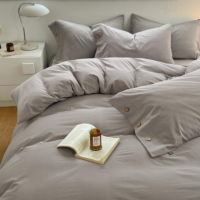 91家纺网 家纺一手货源 找家纺 yyds网供 2026新款A类仿汉麻棉麻纽扣款四件套复古水洗棉无印风三件套酒店民宿 纽扣烟雨灰