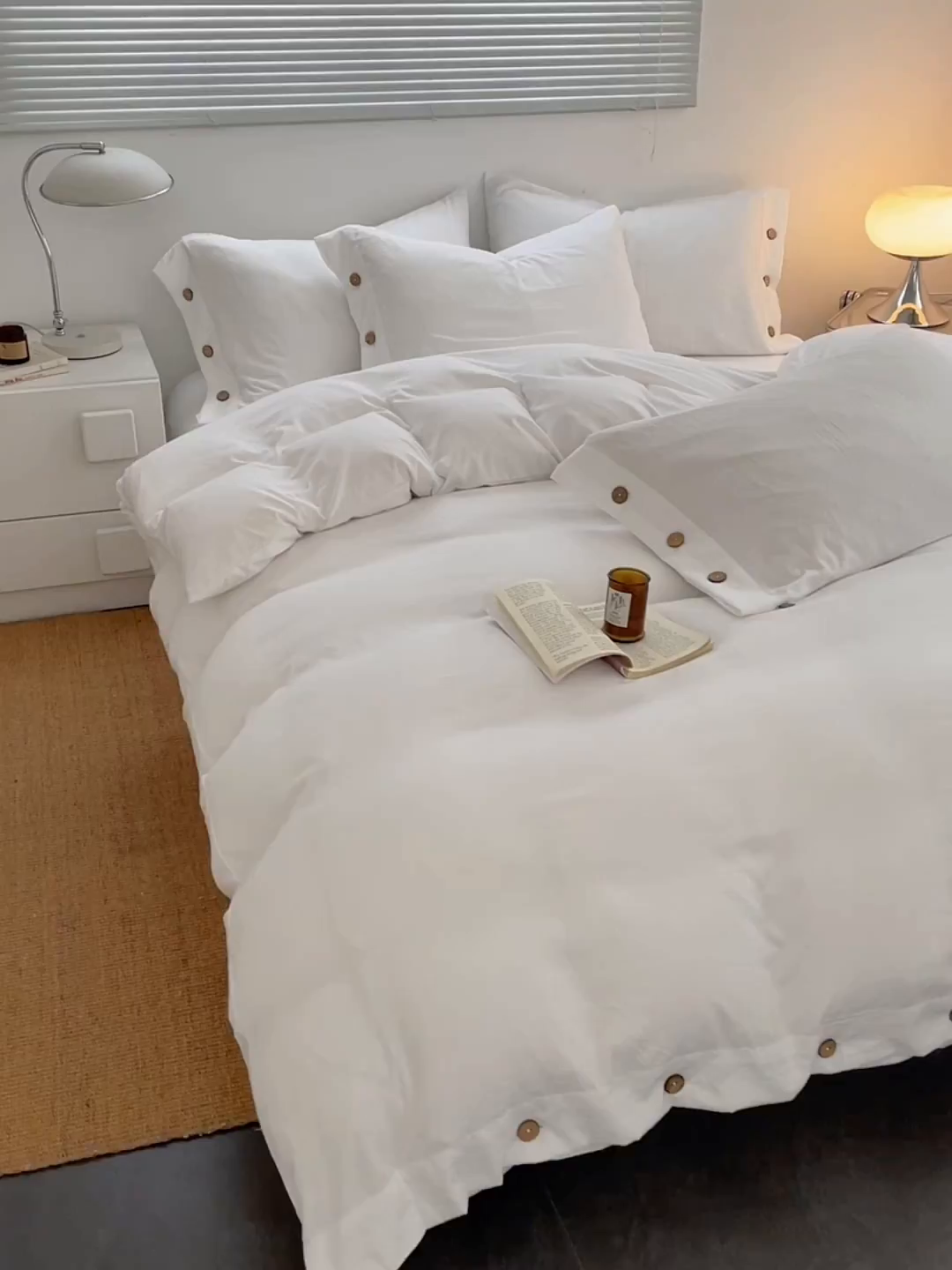 91家纺网 家纺一手货源 找家纺 yyds网供 2026新款A类仿汉麻棉麻纽扣款四件套复古水洗棉无印风三件套酒店民宿 纽扣月光白