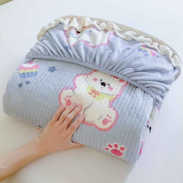 91家纺网 家纺一手货源 找家纺 欣宜家纺 2025秋冬新款韩版牛奶绒床笠法式花边床罩床垫保护套 甜心比尔