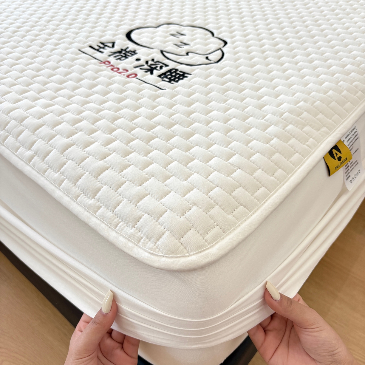 91家纺网 家纺一手货源 找家纺 居眠 2026新款莱尔-全棉深睡夹棉床笠 莱尔-白