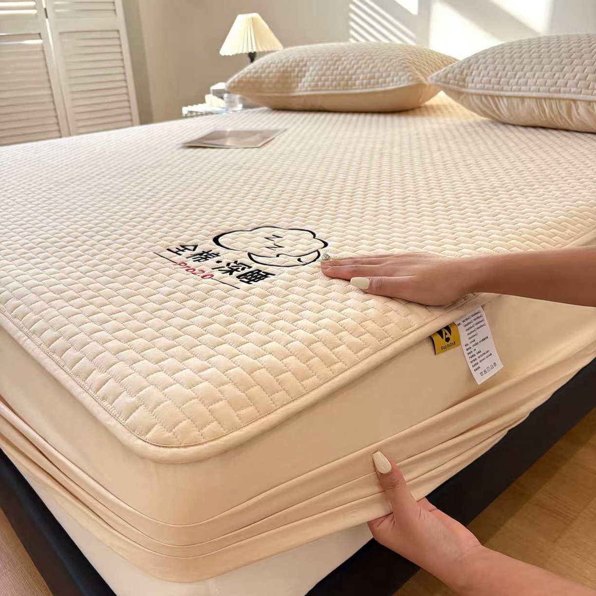 91家纺网 家纺一手货源 找家纺 居眠 2026新款莱尔-全棉深睡夹棉床笠 莱尔-卡