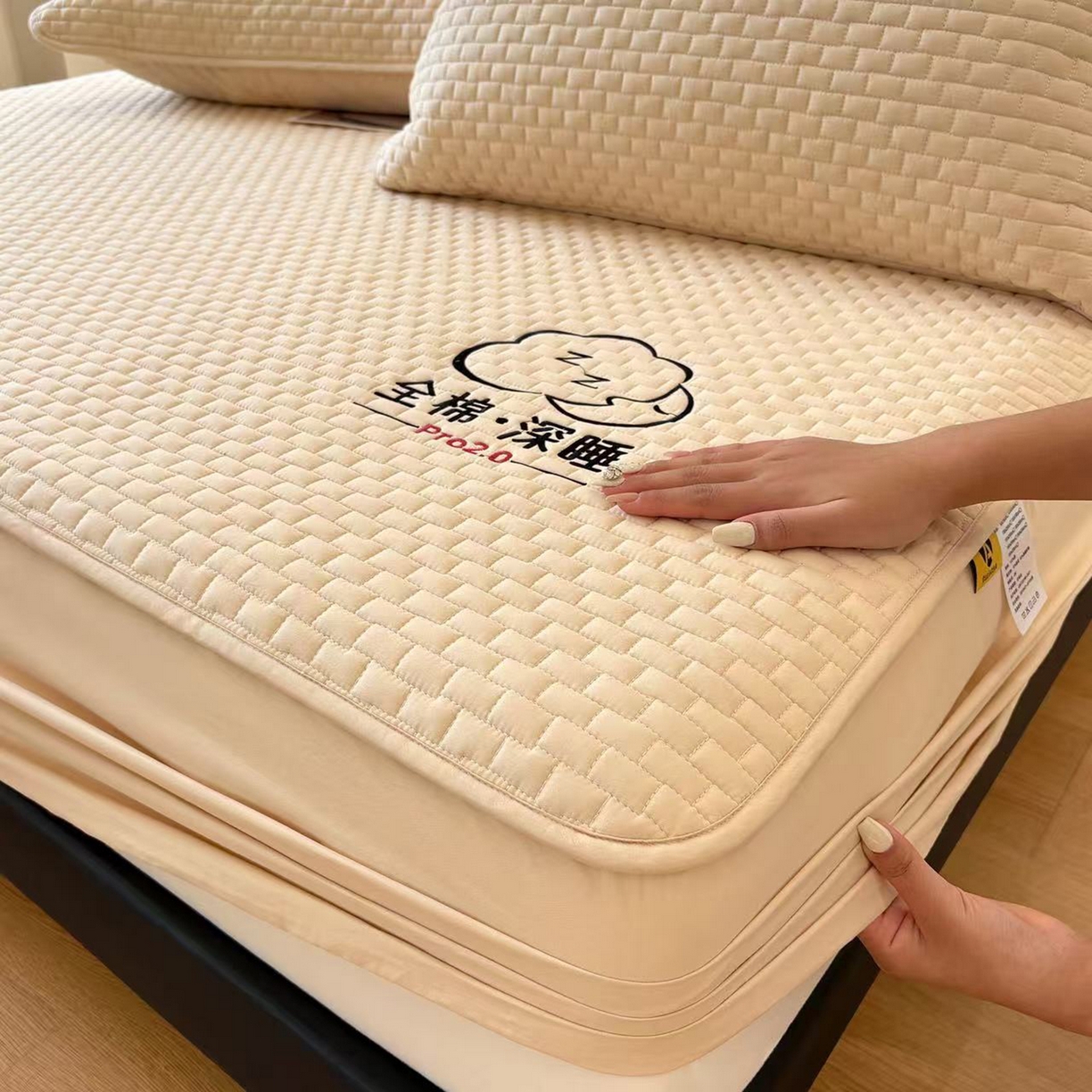 91家纺网 家纺一手货源 找家纺 居眠 2026新款莱尔-全棉深睡夹棉床笠 莱尔-卡