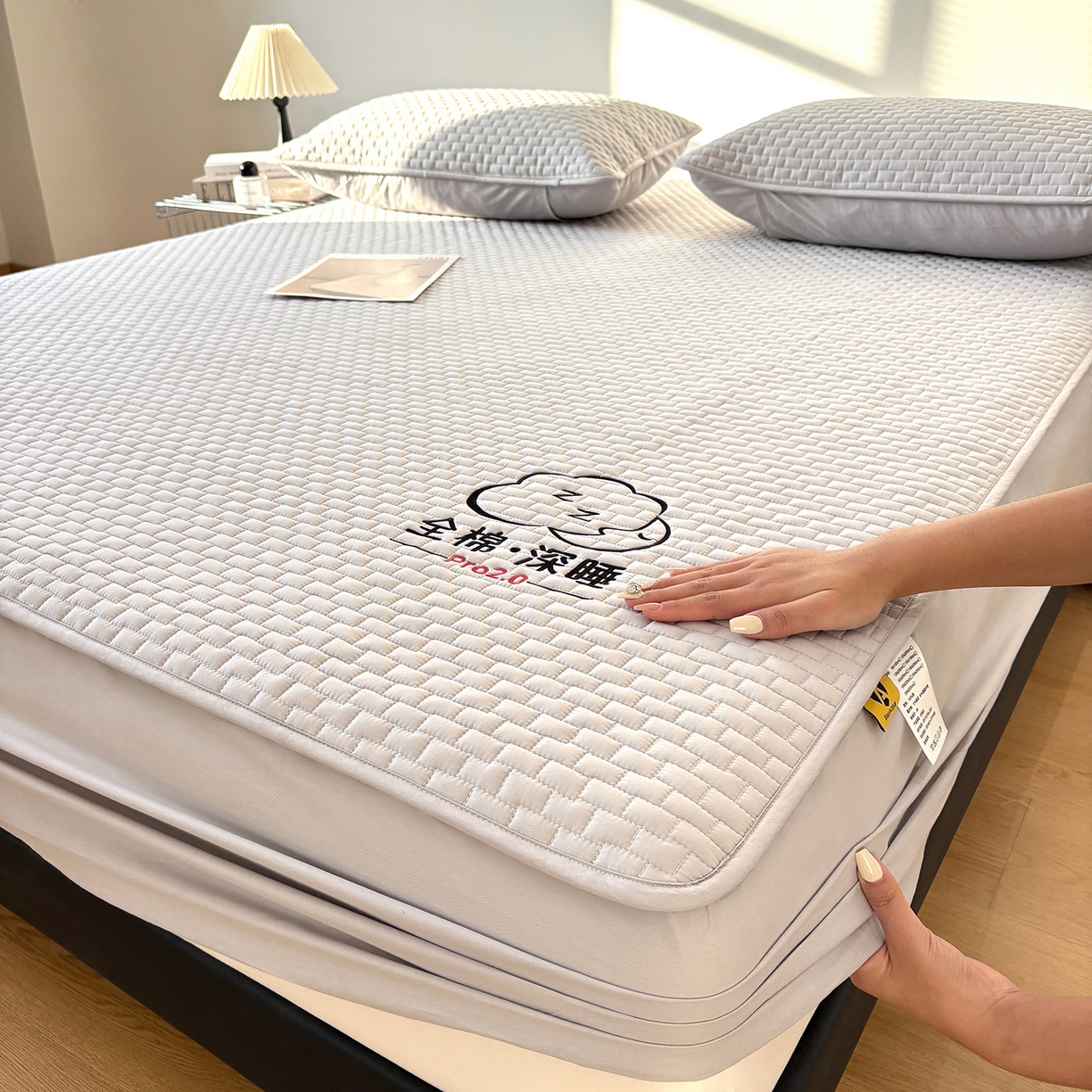 91家纺网 家纺一手货源 找家纺 居眠 2026新款莱尔-全棉深睡夹棉床笠 莱尔-灰