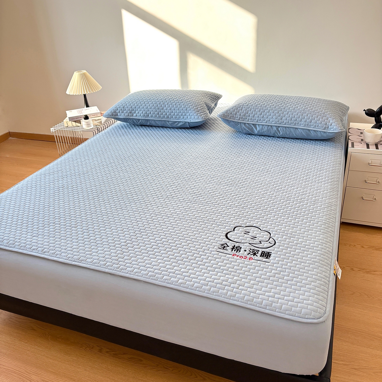 91家纺网 家纺一手货源 找家纺 居眠 2026新款莱尔-全棉深睡夹棉床笠 莱尔-蓝