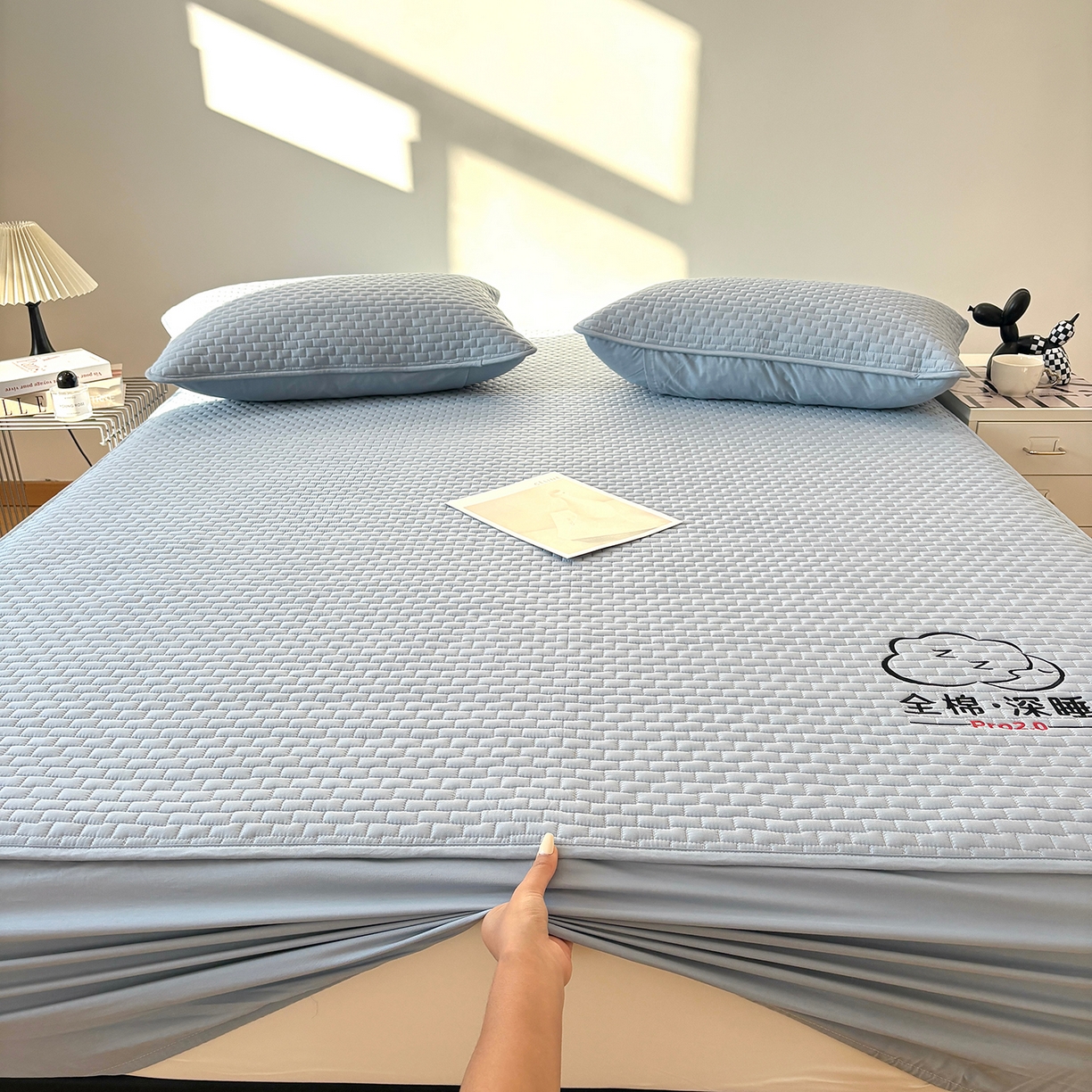 91家纺网 家纺一手货源 找家纺 居眠 2026新款莱尔-全棉深睡夹棉床笠 莱尔-蓝