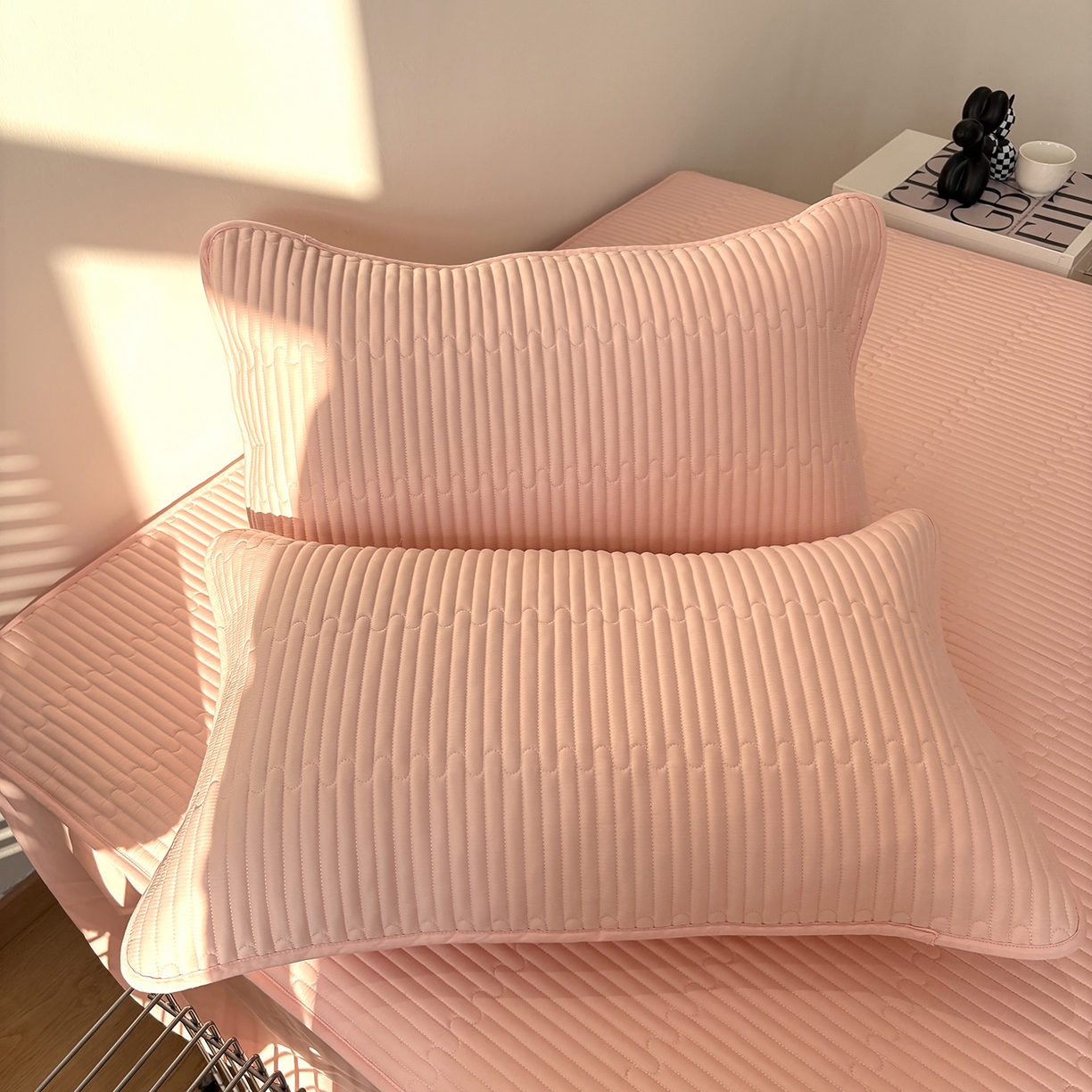 91家纺网 家纺一手货源 找家纺 居眠 2026新款卡米-100全棉深睡夹棉床笠 卡米-粉