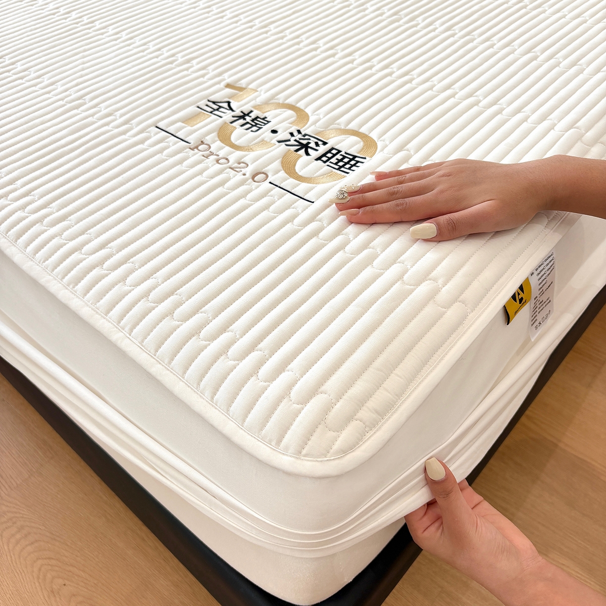 91家纺网 家纺一手货源 找家纺 居眠 2026新款卡米-100全棉深睡夹棉床笠 卡米-白