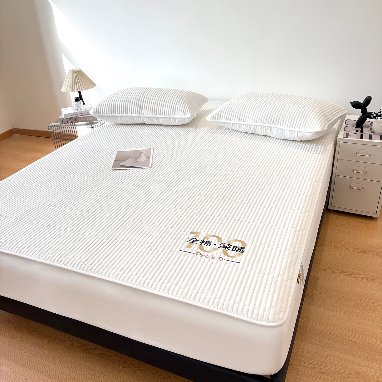 91家纺网 家纺一手货源 找家纺 居眠 2026新款卡米-100全棉深睡夹棉床笠 卡米-白