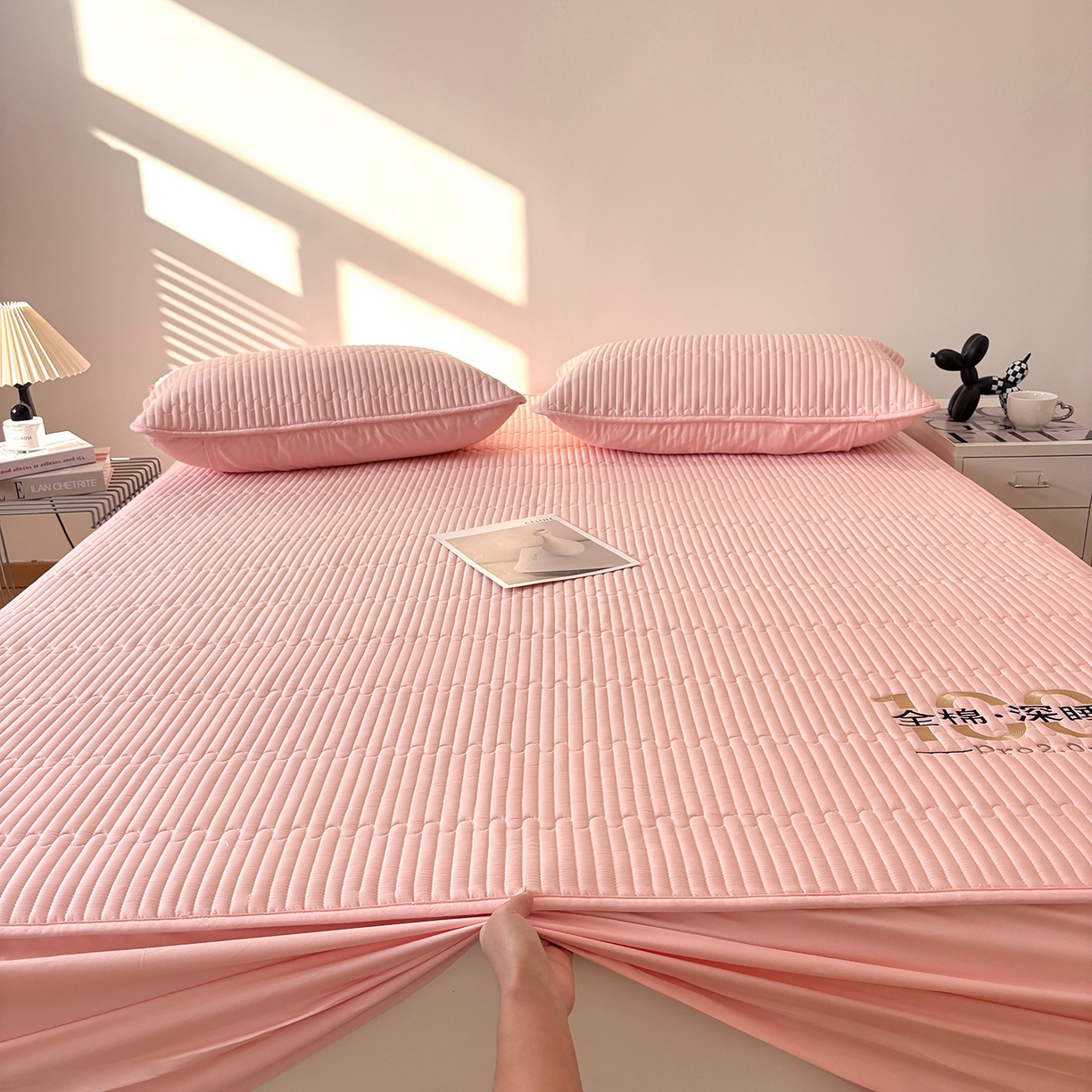 91家纺网 家纺一手货源 找家纺 居眠 2026新款卡米-100全棉深睡夹棉床笠 卡米-粉