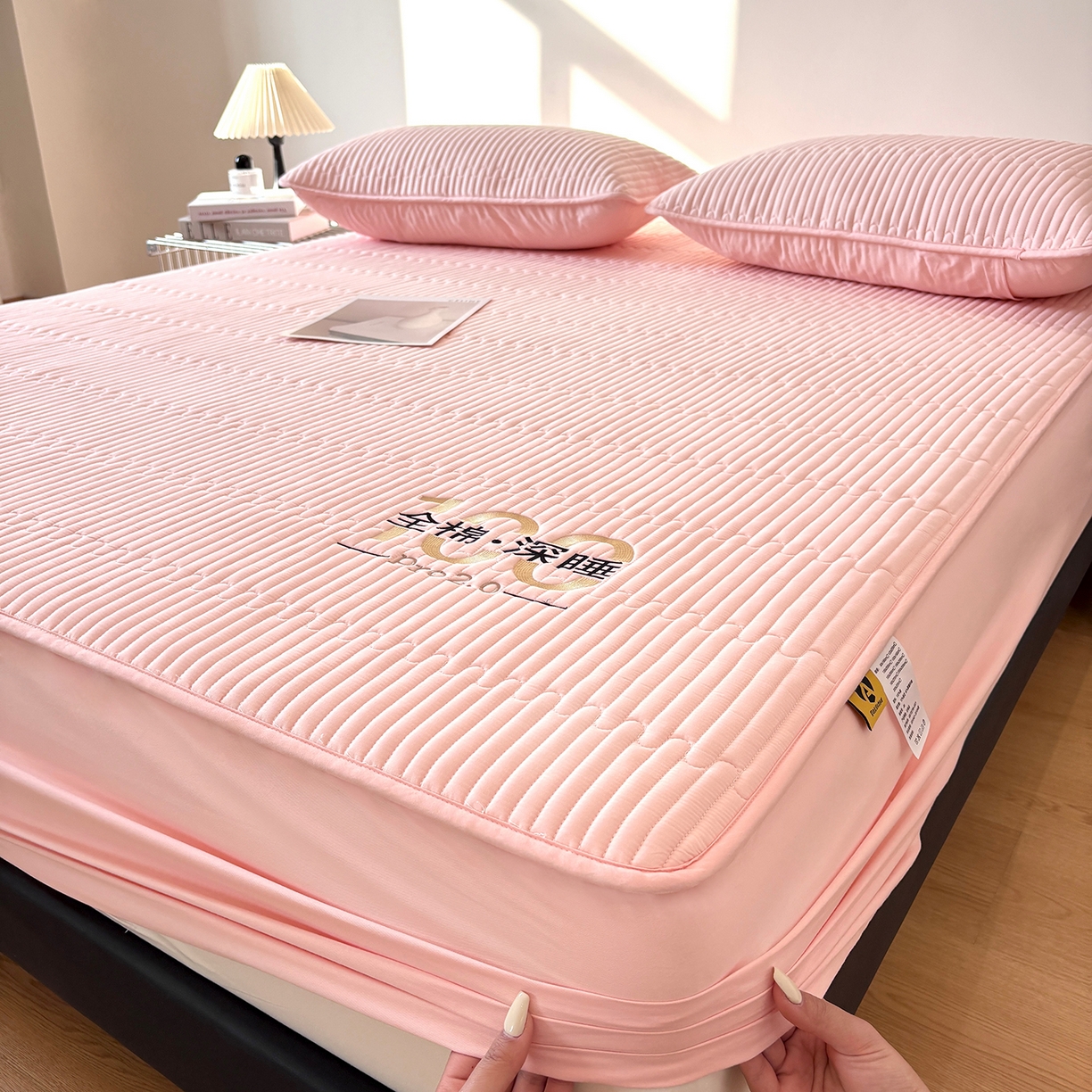 91家纺网 家纺一手货源 找家纺 居眠 2026新款卡米-100全棉深睡夹棉床笠 卡米-粉