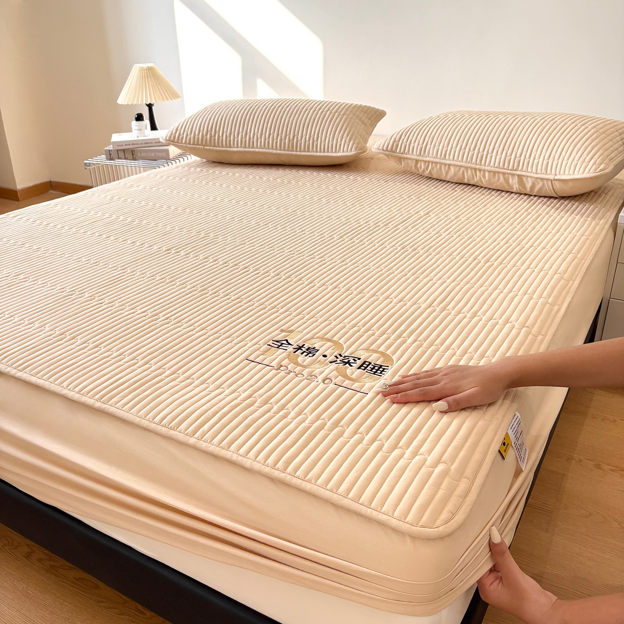 91家纺网 家纺一手货源 找家纺 居眠 2026新款卡米-100全棉深睡夹棉床笠 卡米-卡