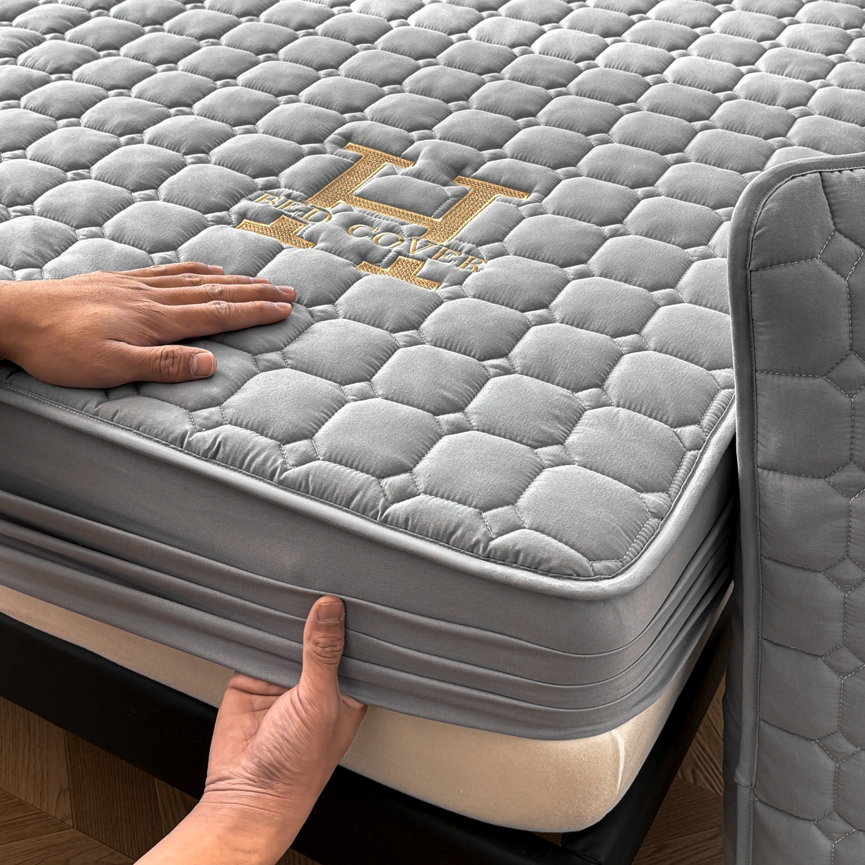 91家纺网 家纺一手货源 找家纺 居眠 2026新款H款刺绣夹棉床笠 深灰