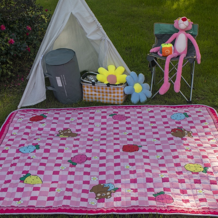 91家纺网 家纺一手货源 找家纺 （总）欣宜家纺 2025新款ins风加厚绗缝防泼水野餐垫