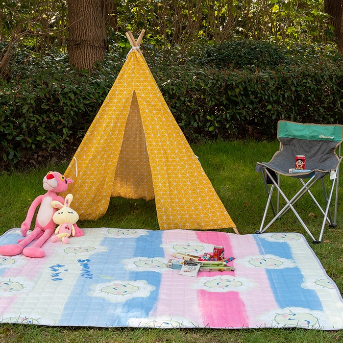 91家纺网 家纺一手货源 找家纺 （总）欣宜家纺 2025新款ins风加厚绗缝防泼水野餐垫