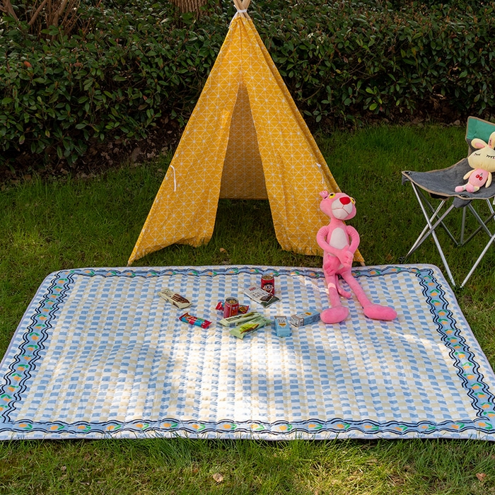 91家纺网 家纺一手货源 找家纺 （总）欣宜家纺 2025新款ins风加厚绗缝防泼水野餐垫