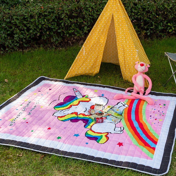 91家纺网 家纺一手货源 找家纺 欣宜家纺 2025新款ins风加厚绗缝防泼水野餐垫 独角兽