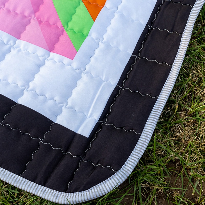 91家纺网 家纺一手货源 找家纺 欣宜家纺 2025新款ins风加厚绗缝防泼水野餐垫 独角兽