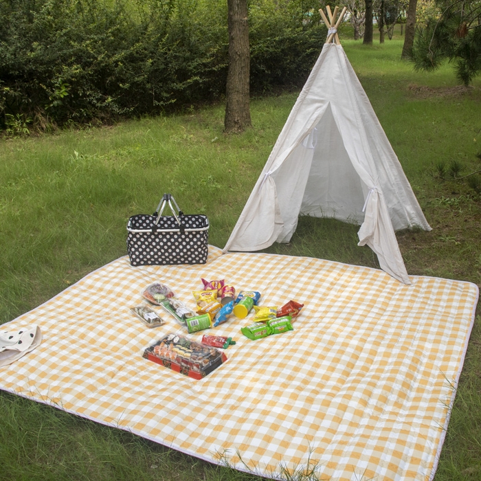 91家纺网 家纺一手货源 找家纺 欣宜家纺 2025新款ins风加厚绗缝防泼水野餐垫 黄白格