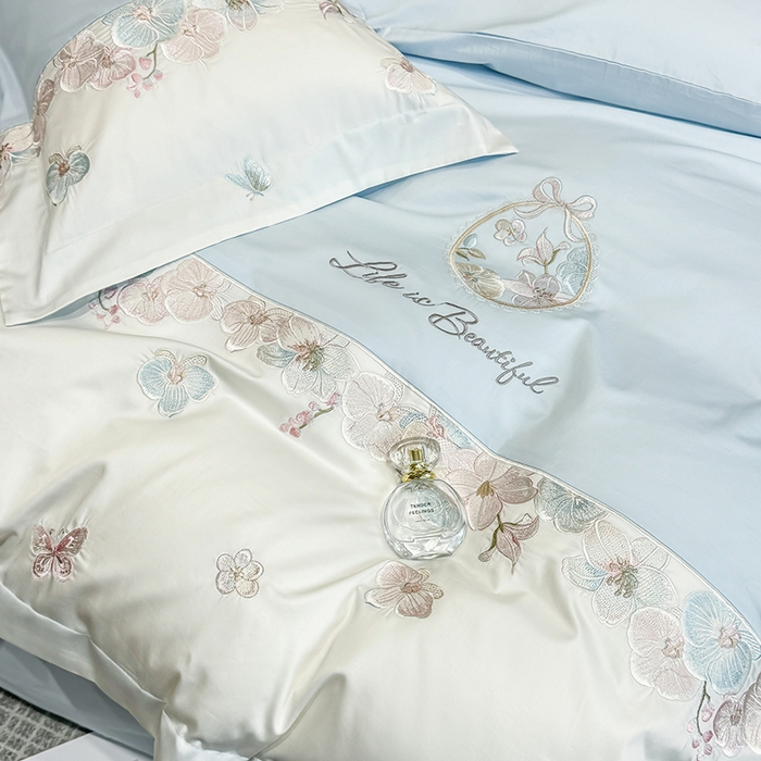 91家纺网 家纺一手货源 找家纺 欣宜家纺 2026春夏新款A类60支长绒棉刺绣四件套--蝶纷飞系列 蝶纷飞-蓝