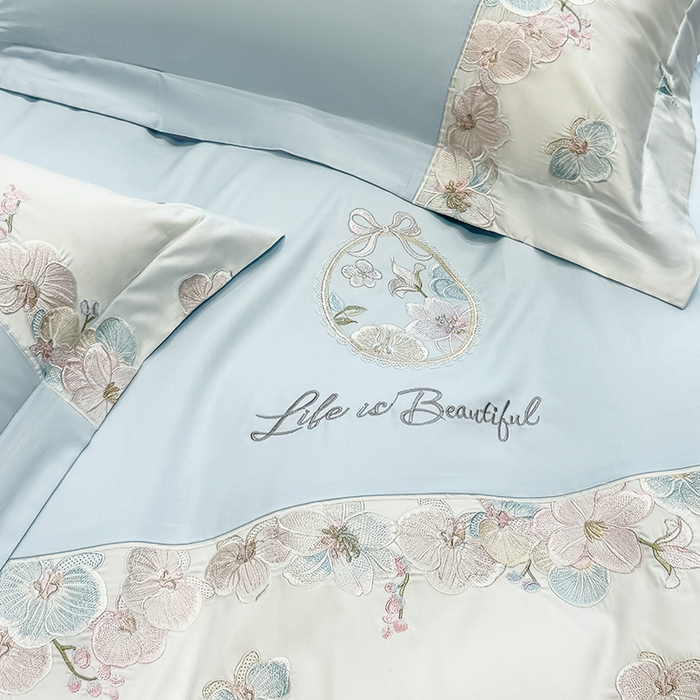 91家纺网 家纺一手货源 找家纺 欣宜家纺 2026春夏新款A类60支长绒棉刺绣四件套--蝶纷飞系列 蝶纷飞-蓝