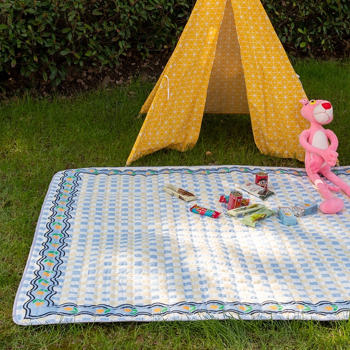 91家纺网 家纺一手货源 找家纺 欣宜家纺 2025新款ins风加厚绗缝防泼水野餐垫 黄蓝格