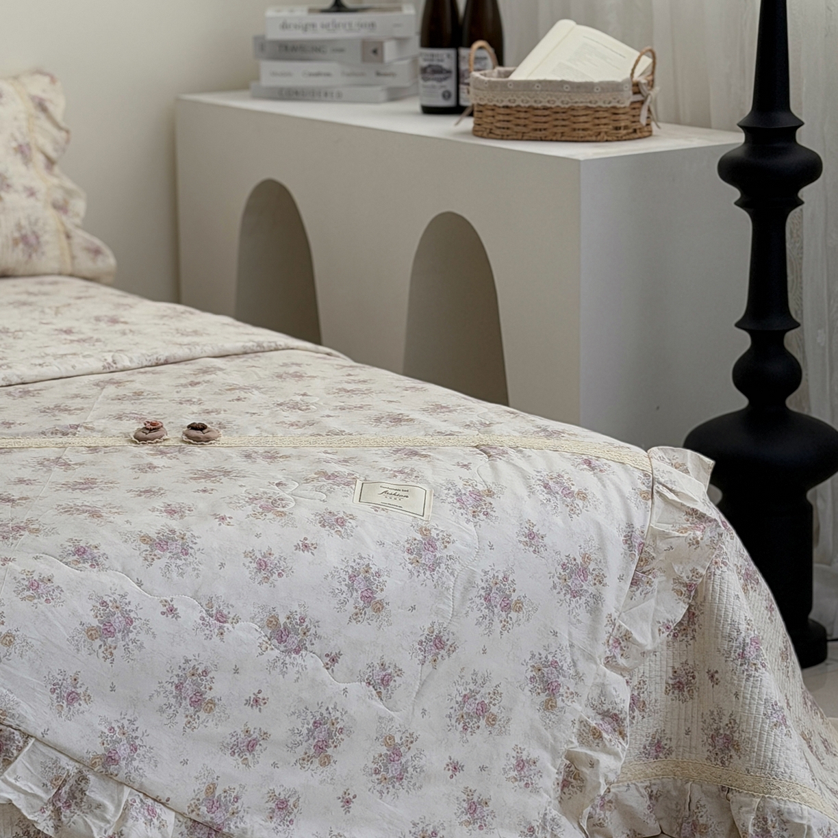 91家纺网 家纺一手货源 找家纺 佰织鑫家居 2026新款韩系花边款全棉砂洗多功能四件套夏被四件套（会员-5） 悠悠花园