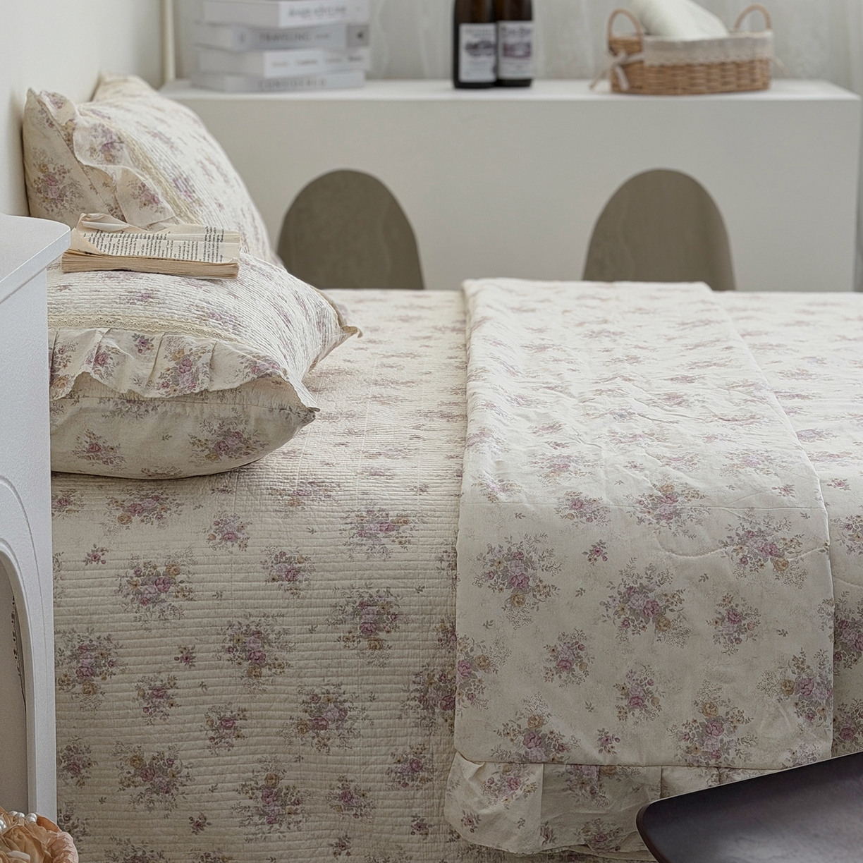 91家纺网 家纺一手货源 找家纺 佰织鑫家居 2026新款韩系花边款全棉砂洗多功能四件套夏被四件套（会员-5） 悠悠花园