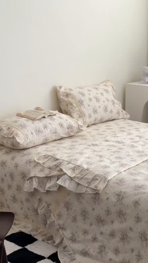 91家纺网 家纺一手货源 找家纺 佰织鑫家居 2026新款韩系花边款全棉砂洗多功能四件套夏被四件套（会员-5） 悠悠花园