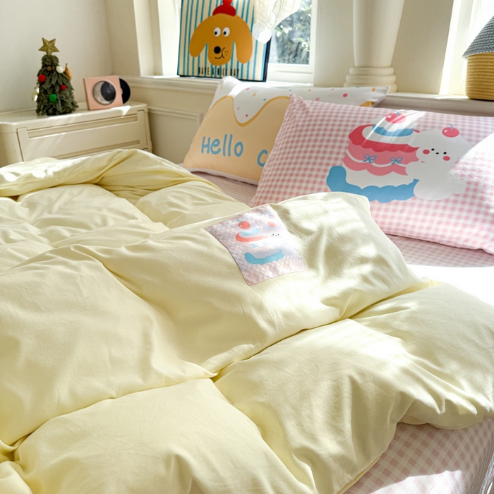 91家纺网 家纺一手货源 找家纺 温眠家纺 2025新款水洗云朵棉（高克重）数码布标四件套 甜心小狗