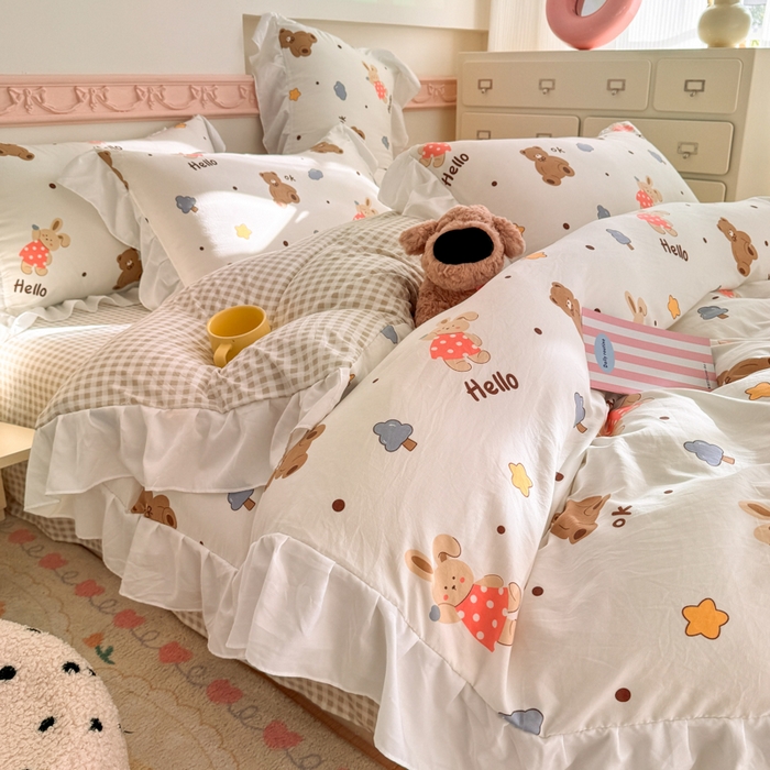 91家纺网 家纺一手货源 找家纺 温眠家纺 2025新款水洗云朵棉韩式INS减龄花边款四件套 巴萨熊