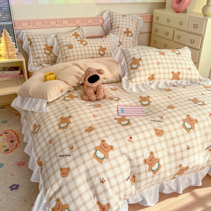 91家纺网 家纺一手货源 找家纺 温眠家纺 2025新款水洗云朵棉韩式INS减龄花边款四件套 乖乖熊