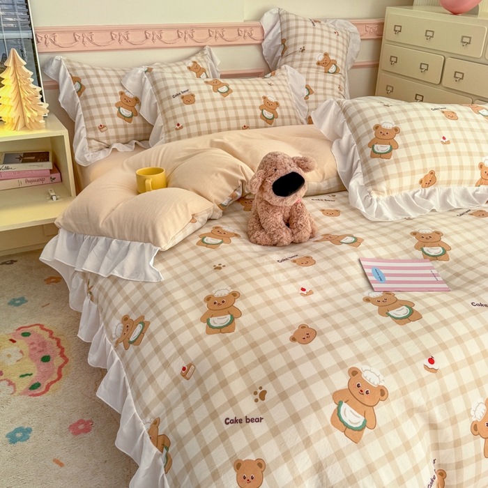 91家纺网 家纺一手货源 找家纺 温眠家纺 2025新款水洗云朵棉韩式INS减龄花边款四件套 乖乖熊