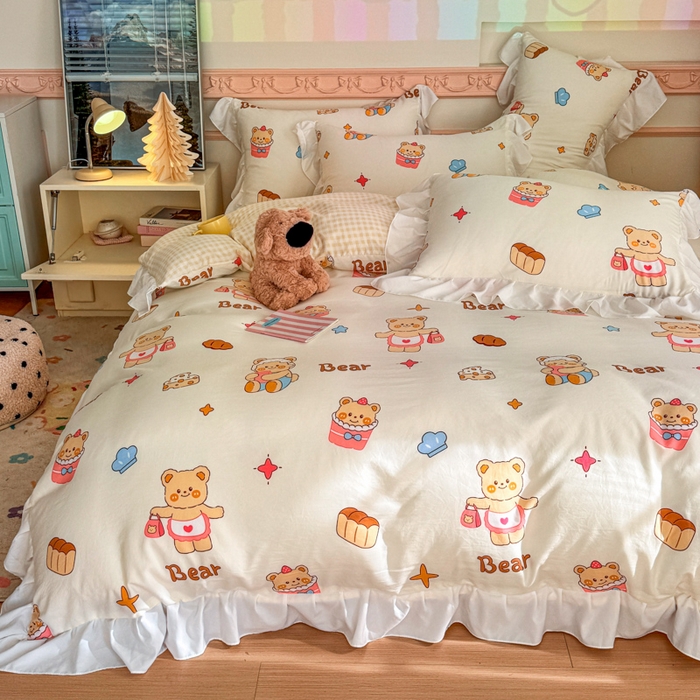 91家纺网 家纺一手货源 找家纺 温眠家纺 2025新款水洗云朵棉韩式INS减龄花边款四件套 烘培小熊