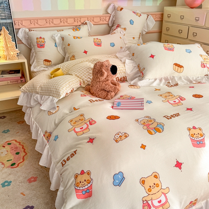 91家纺网 家纺一手货源 找家纺 温眠家纺 2025新款水洗云朵棉韩式INS减龄花边款四件套 烘培小熊