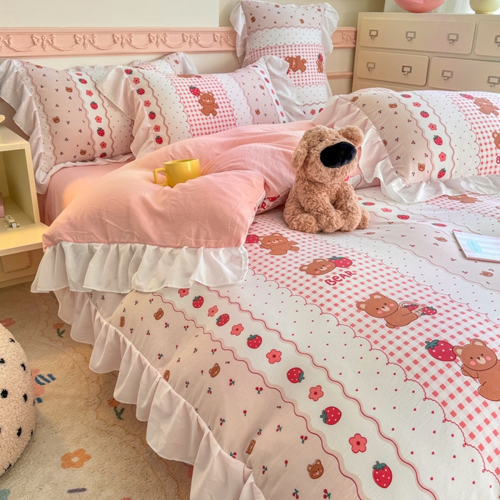 91家纺网 家纺一手货源 找家纺 温眠家纺 2025新款水洗云朵棉韩式INS减龄花边款四件套 花花熊