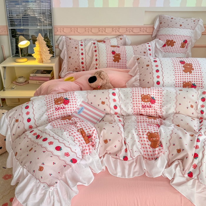 91家纺网 家纺一手货源 找家纺 温眠家纺 2025新款水洗云朵棉韩式INS减龄花边款四件套 花花熊