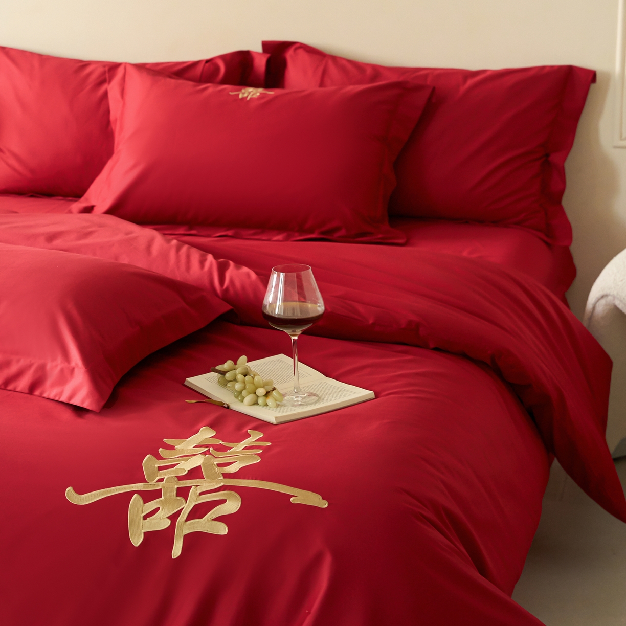 91家纺网 家纺一手货源 找家纺 （总）ONE TWO ONE 121【会员-20】 【控价商品】【提供买家秀】2026新款100s长绒棉全棉床上用品结婚四件套刺绣款-世纪之婚