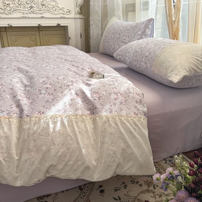 91家纺网 家纺一手货源 找家纺 （总）温眠家纺 2025新款ins风小清新镂空花边水洗云朵棉四件套-风格一