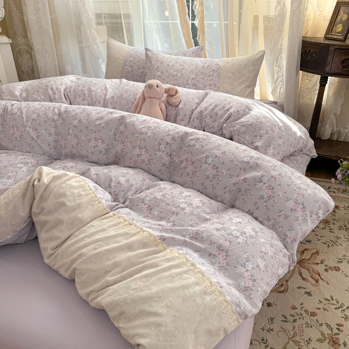 91家纺网 家纺一手货源 找家纺 温眠家纺 2025新款ins风小清新镂空花边水洗云朵棉四件套-风格一 白茶