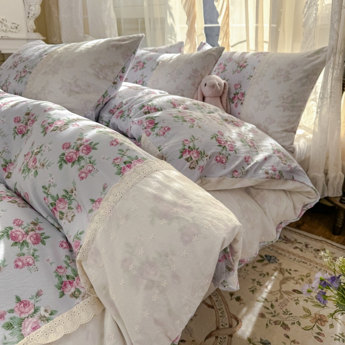 91家纺网 家纺一手货源 找家纺 温眠家纺 2025新款ins风小清新镂空花边水洗云朵棉四件套-风格一 春之语
