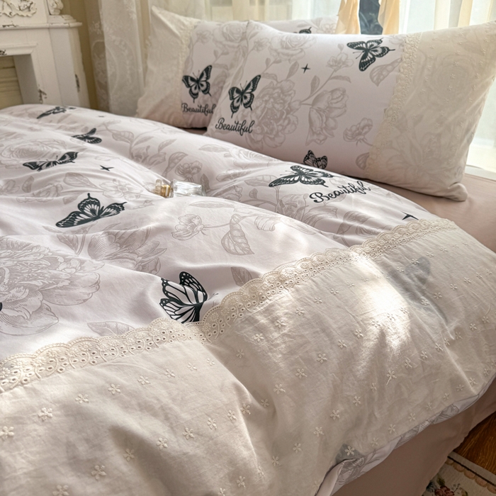 91家纺网 家纺一手货源 找家纺 温眠家纺 2025新款ins风小清新镂空花边水洗云朵棉四件套-风格一 蝶恋花