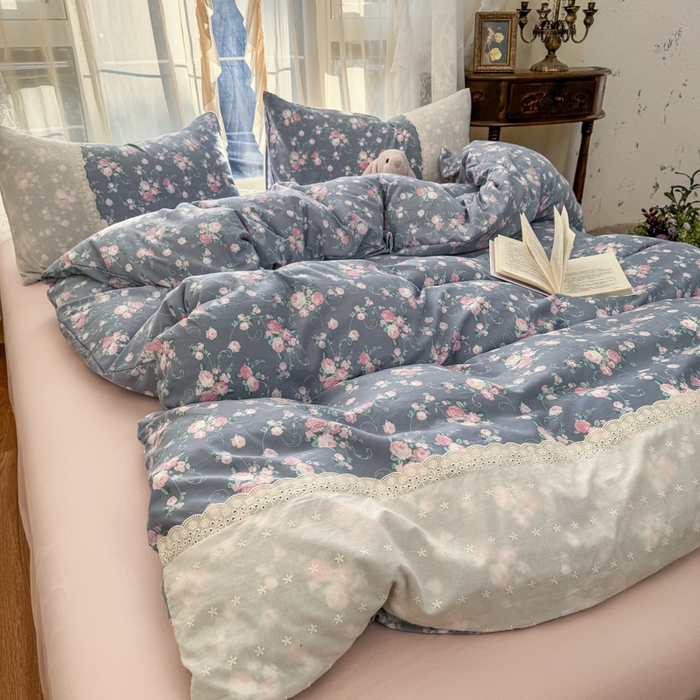 91家纺网 家纺一手货源 找家纺 温眠家纺 2025新款ins风小清新镂空花边水洗云朵棉四件套-风格一 花田错