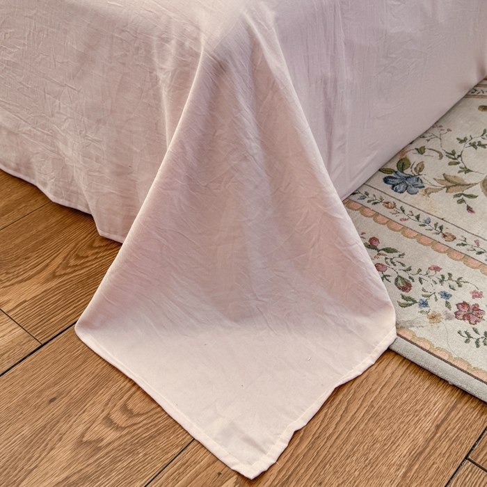 91家纺网 家纺一手货源 找家纺 温眠家纺 2025新款ins风小清新镂空花边水洗云朵棉四件套-风格一 花田错